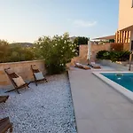 For - Homes D-lux Водице