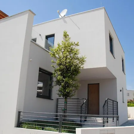Villa For - Homes