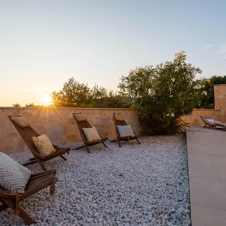 Villa For - Homes D-lux *