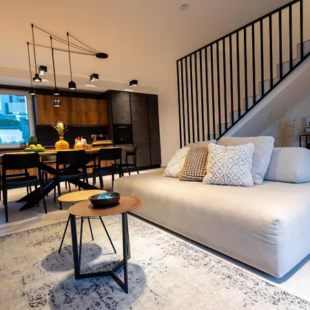 Villa For - Homes D-lux *