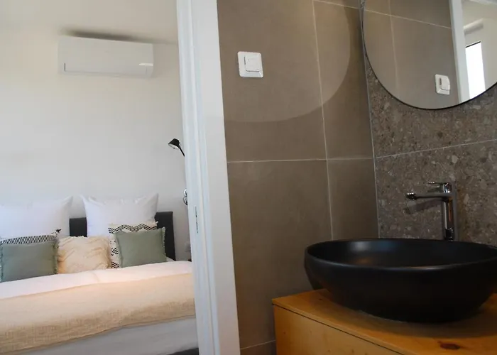 For - Homes D-lux Vila *