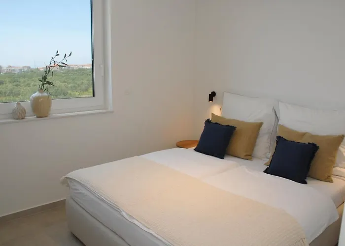 For - Homes D-lux Vila *