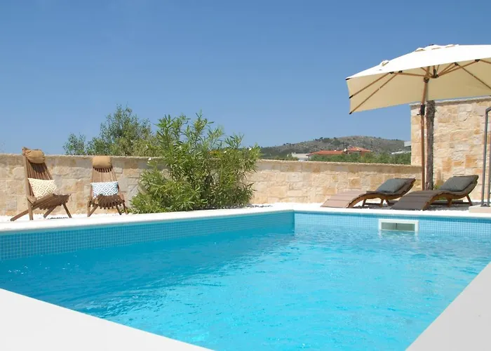 For - Homes D-lux Vodice