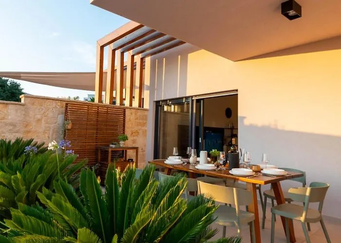 For - Homes D-lux Vila *