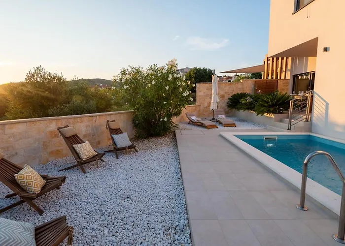 For - Homes D-lux Vodice